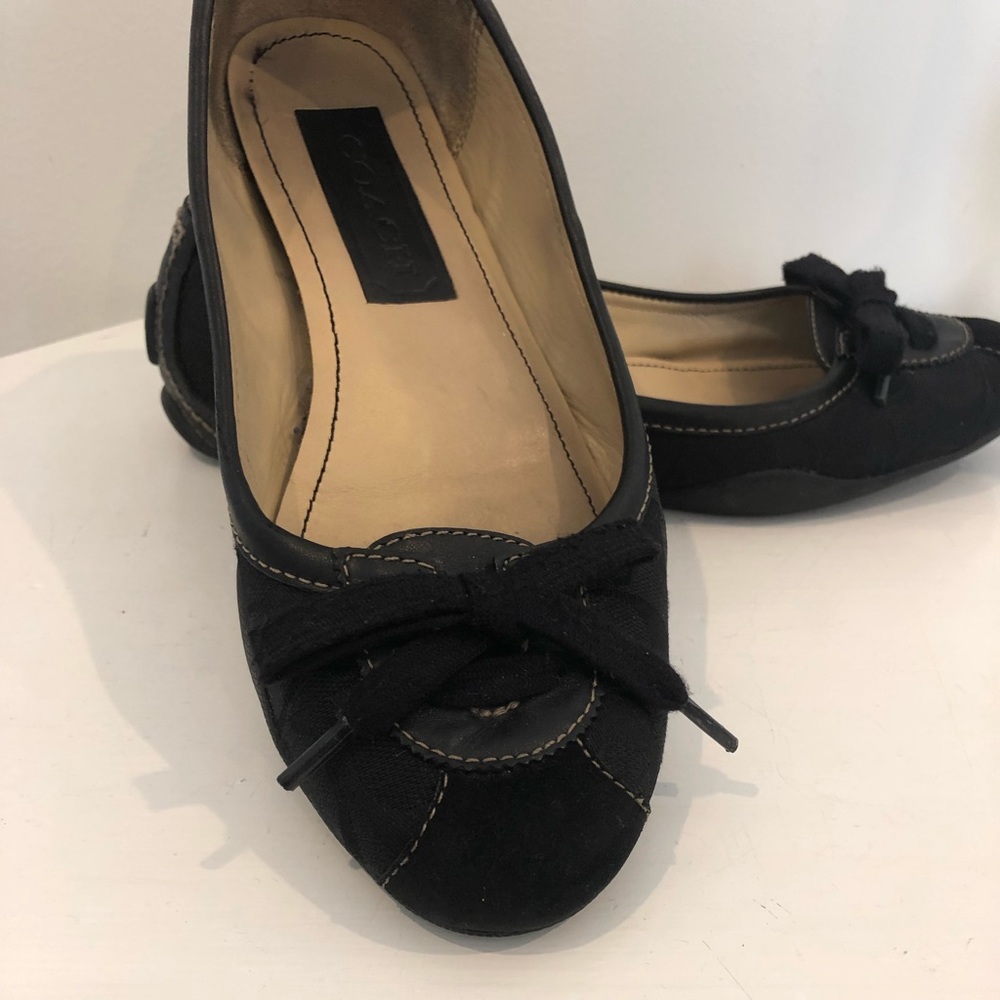 Ballet flats